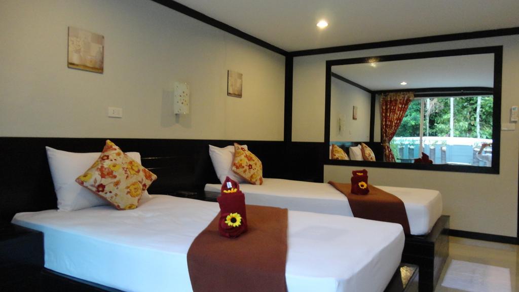Love You Resort Chumphon Bagian luar foto