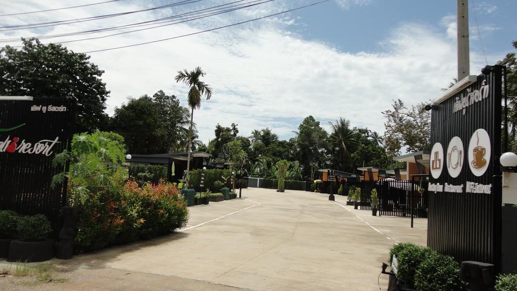 Love You Resort Chumphon Bagian luar foto